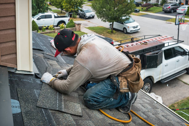 Professional Flat Roof Repair technician working in Pompton Lakes, NJ